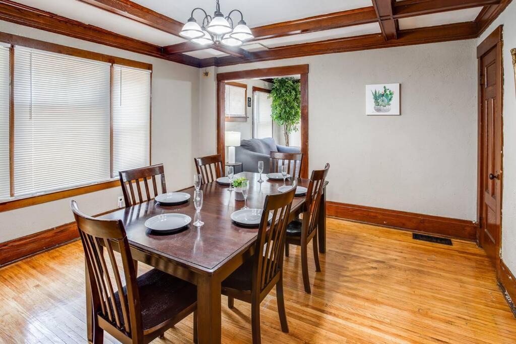 Photo of Livingroom in Rochester