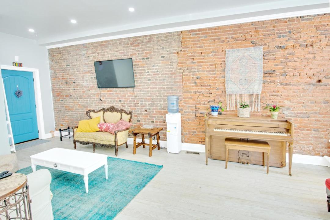 Photo of Others in Norris Square