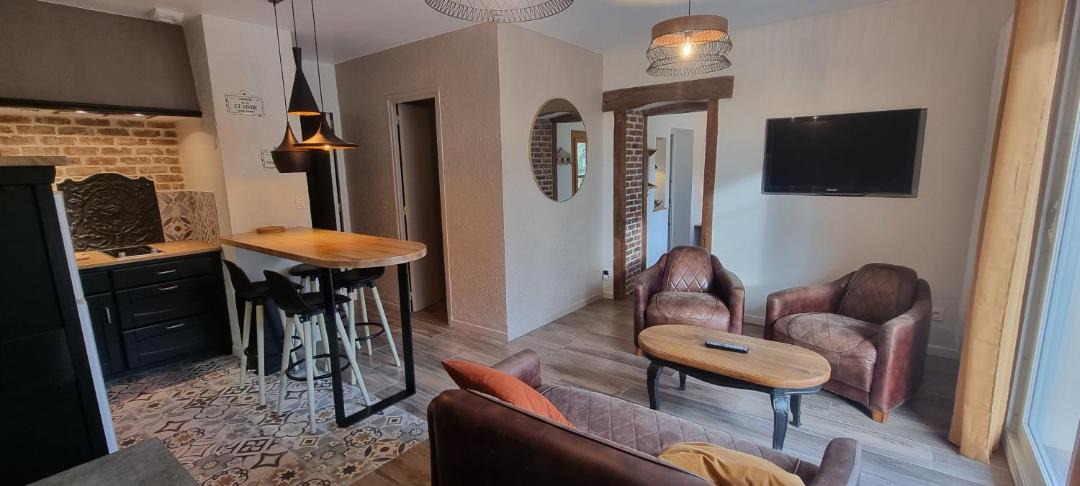 Photo of Livingroom in Saint-Sorlin-en-Bugey