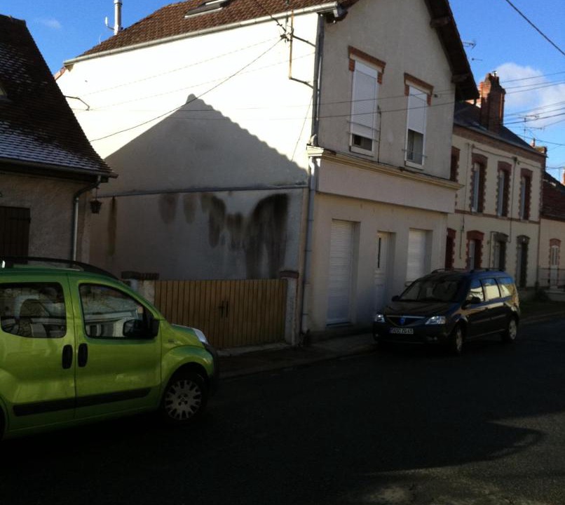 Photo of Buildings in Chalette-sur-Loing