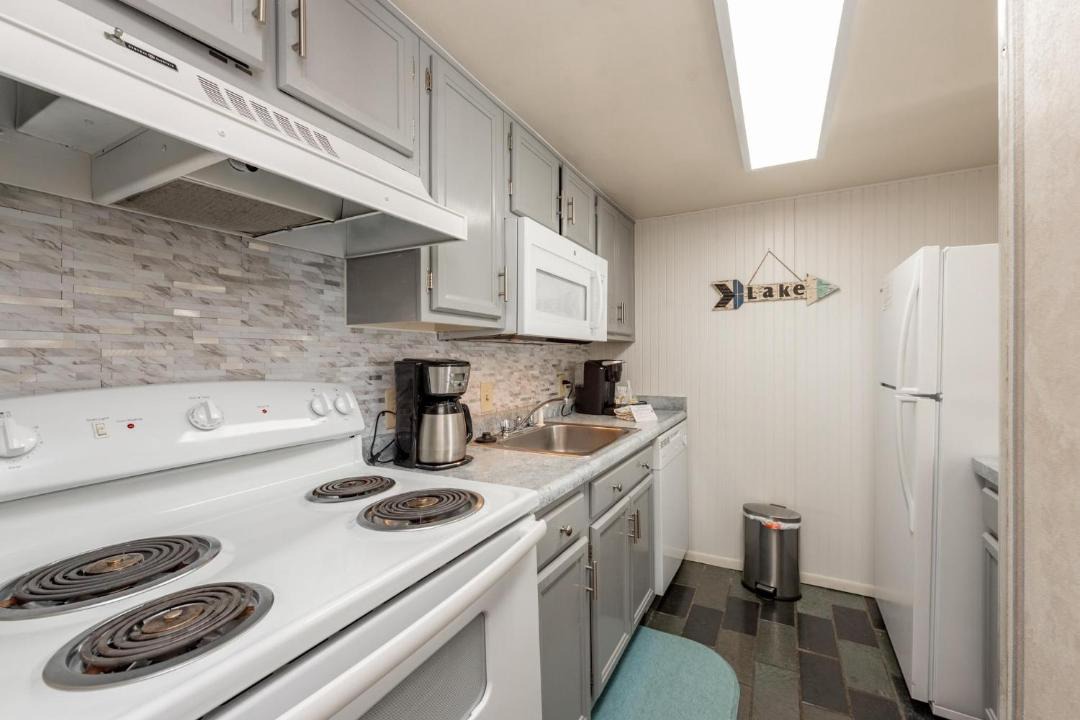 Photo of Kitchen in Thayerville