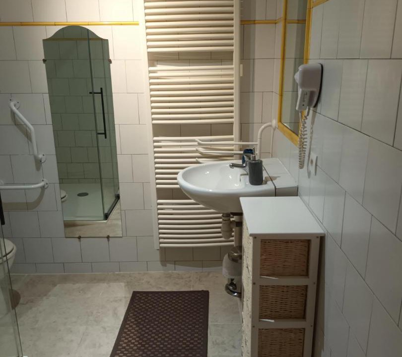 Photo of Bathroom in Saint-Lattier