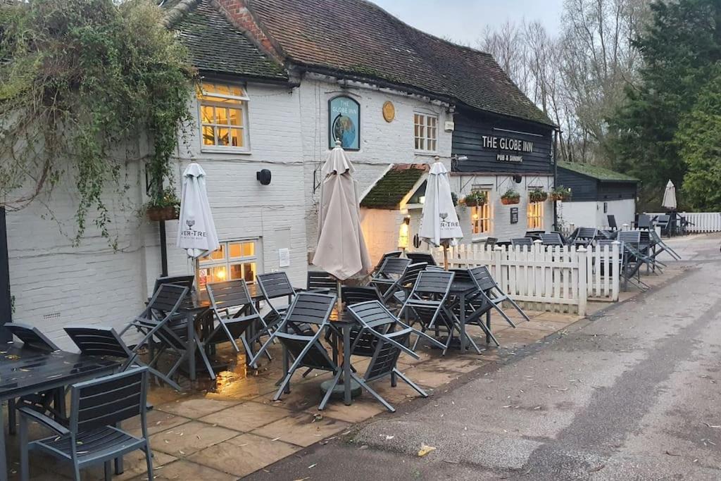 Photo of Others in Grasby