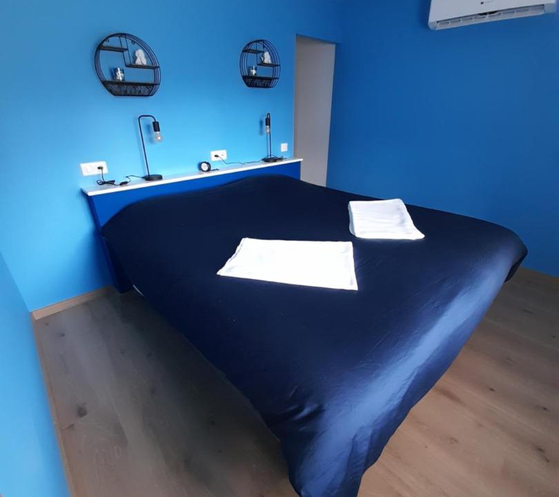 Photo of Bedroom in Contrexeville