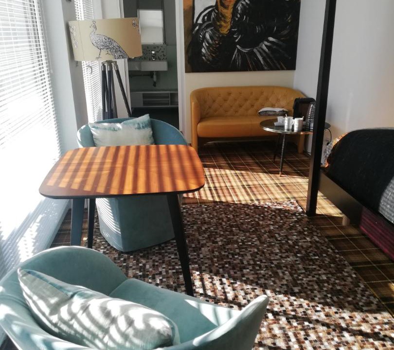 Photo of Others in Blatin