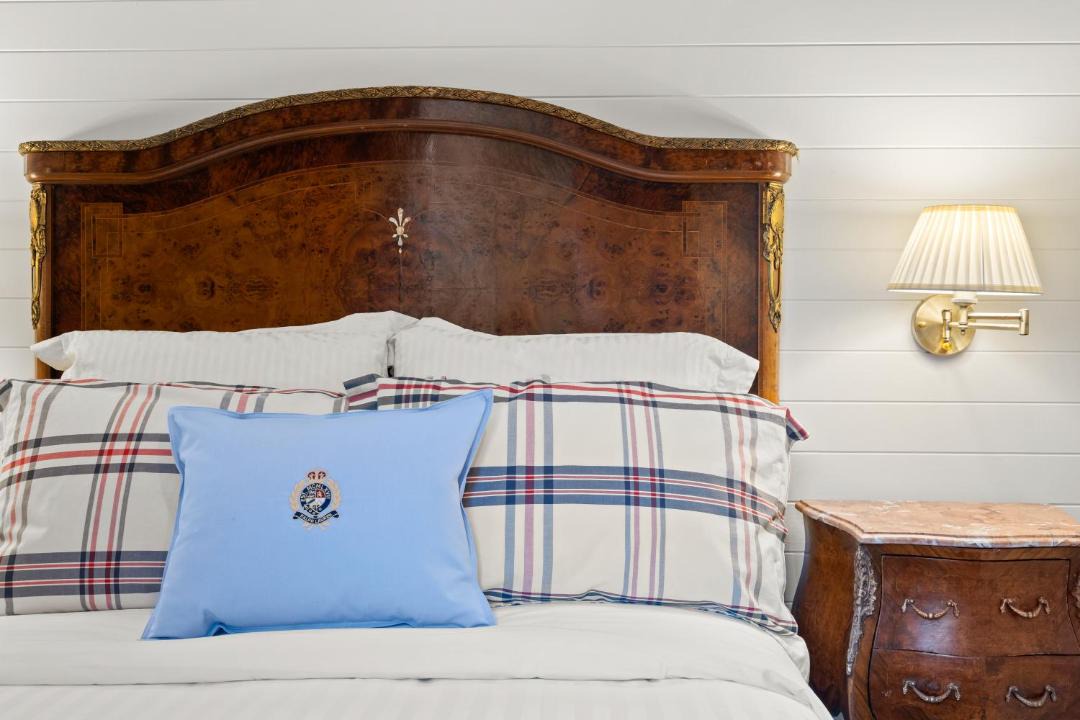 Photo of Bedroom in Crafers