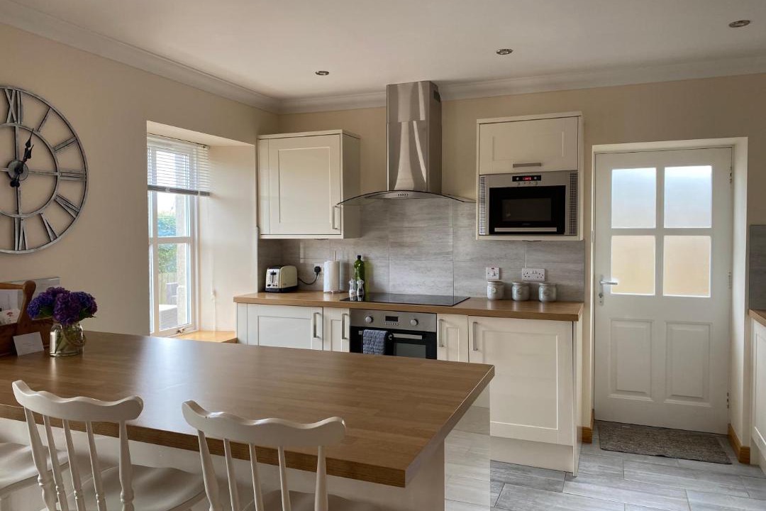 Photo of Others in Maud