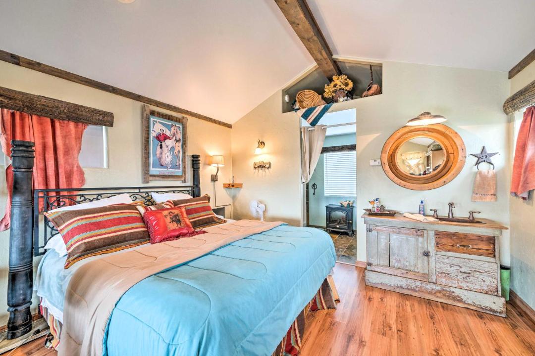 Photo of Bedroom in Shining Mountains