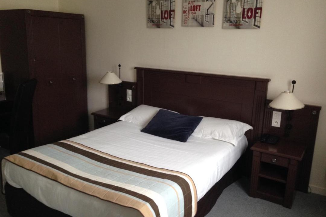 Photo of Bedroom in Houdan