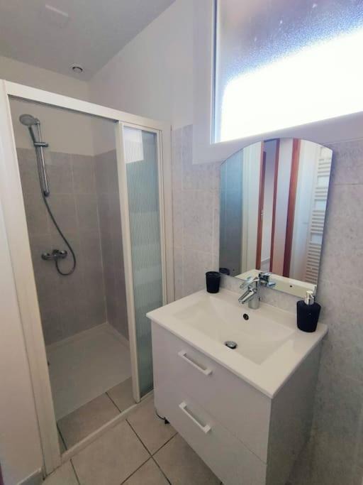 Photo of Bathroom in Clarac