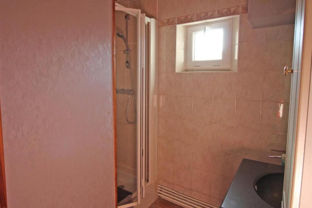 Photo of Others in Masleon