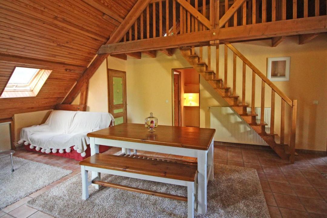 Photo of Others in Masleon