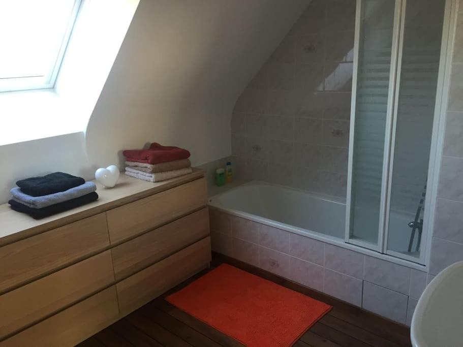 Photo of Others in Bruz