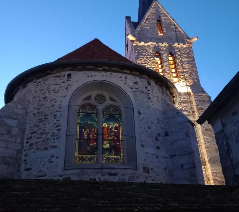 Photo of Buildings in Chatres
