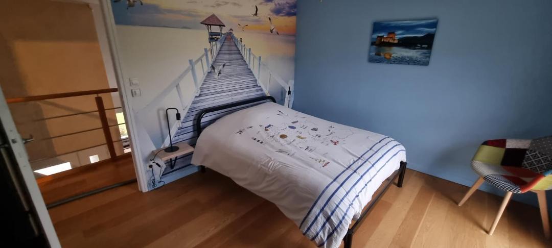 Photo of Others in Conlie