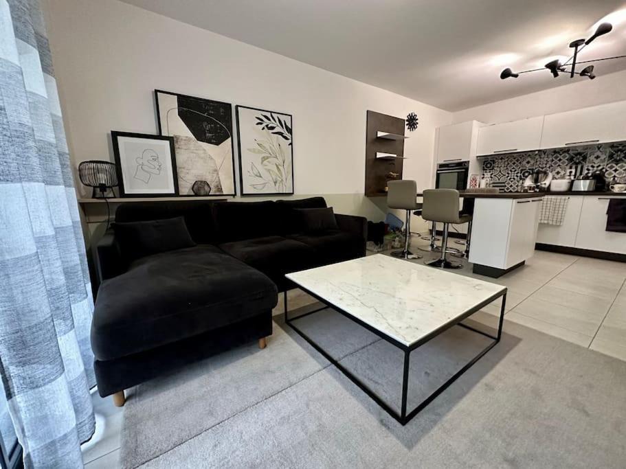 Photo of Others in Prevessin-Moens