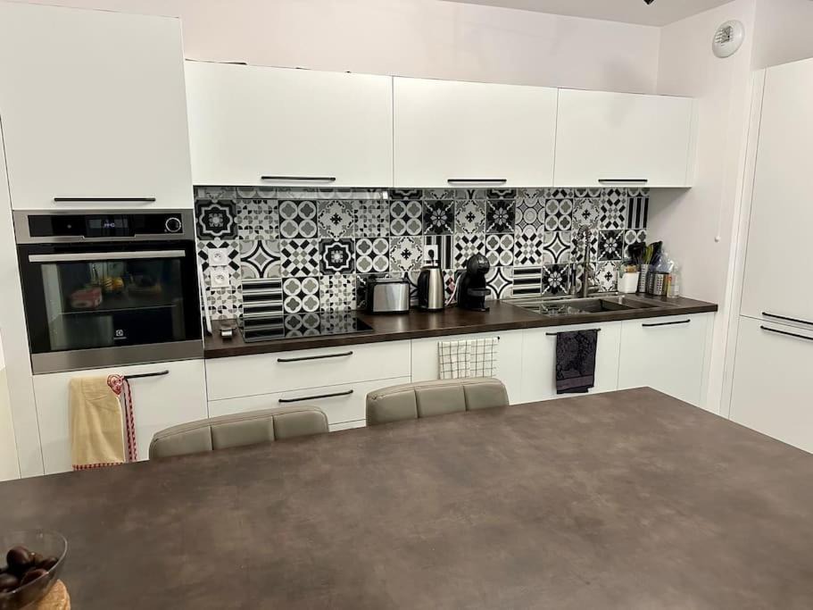 Photo of Kitchen in Prevessin-Moens