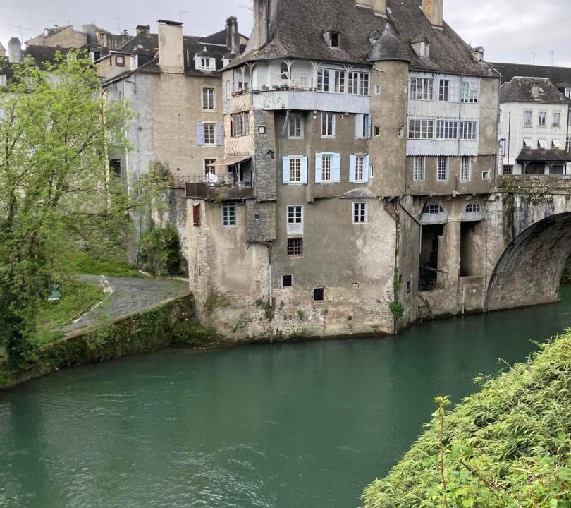 Photo of Others in Oloron-Sainte-Marie