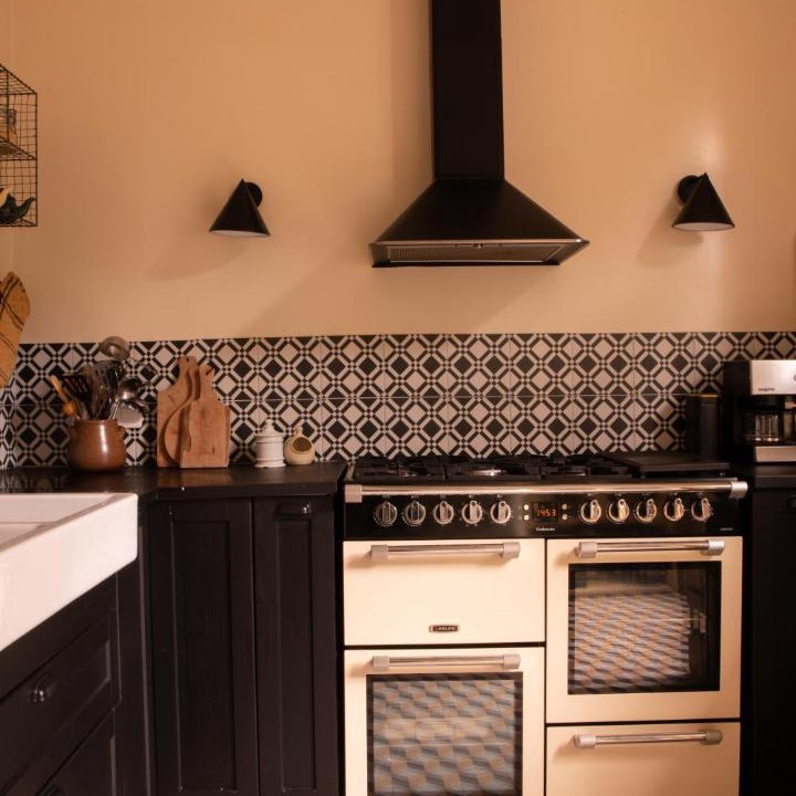 Photo of Kitchen in Saints-en-Puisaye