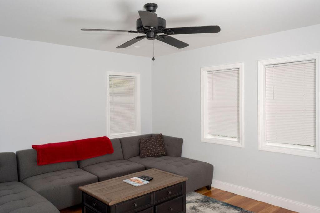 Photo of Livingroom in Stoneham