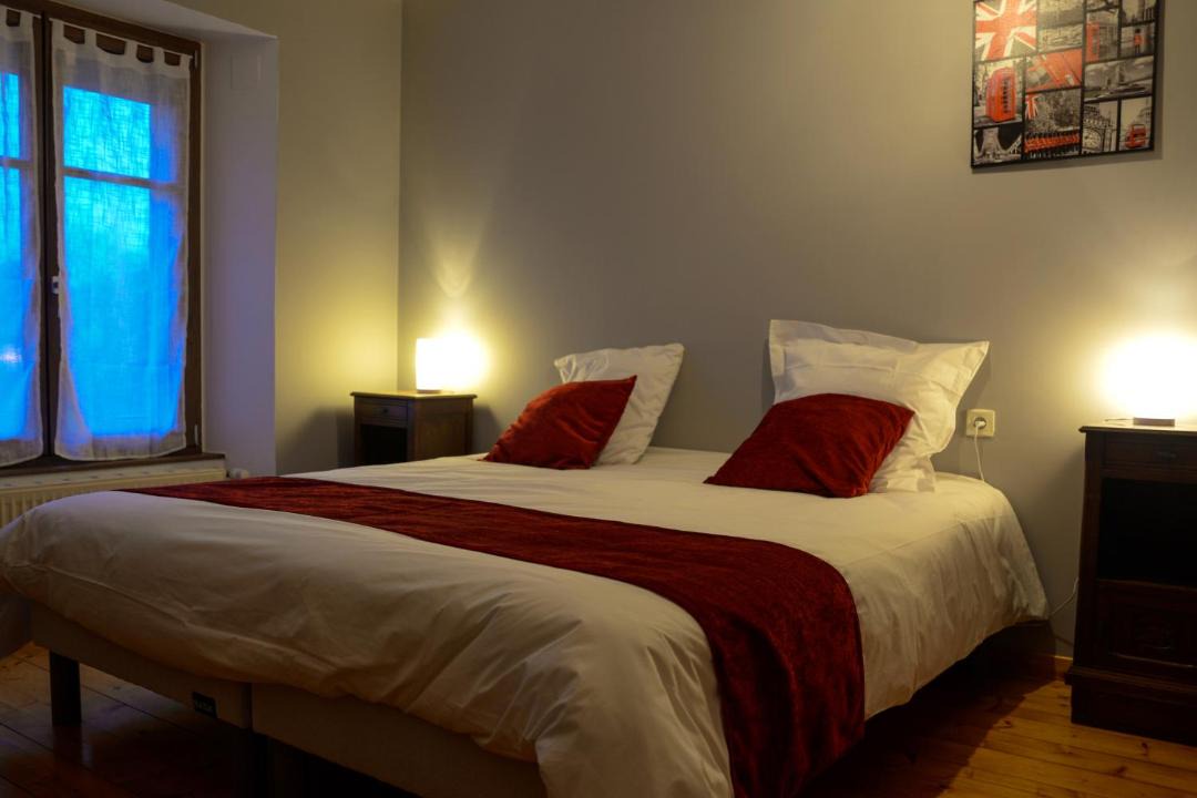 Photo of Bedroom in Beaumotte-Aubertans