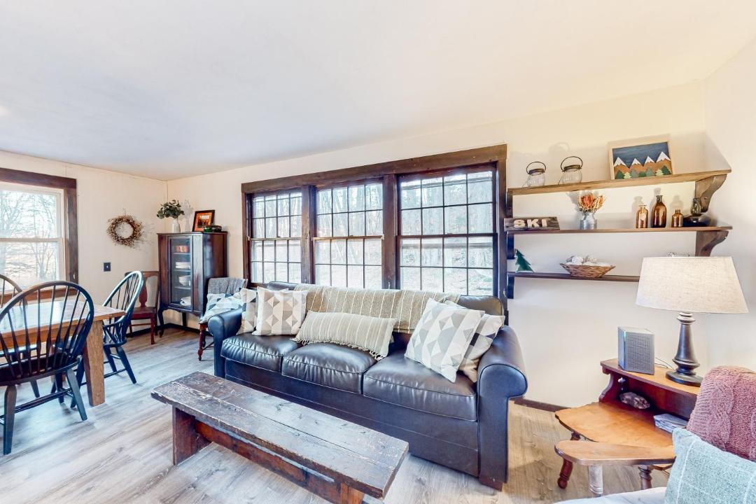 Photo of Livingroom in Ira