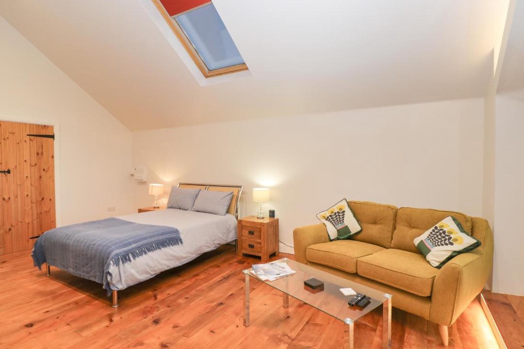 Photo of Others in Calne