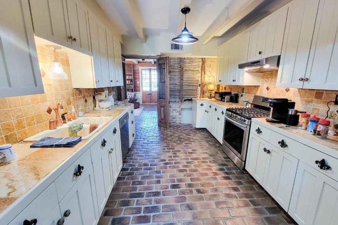 Photo of Kitchen in St. Gabriel