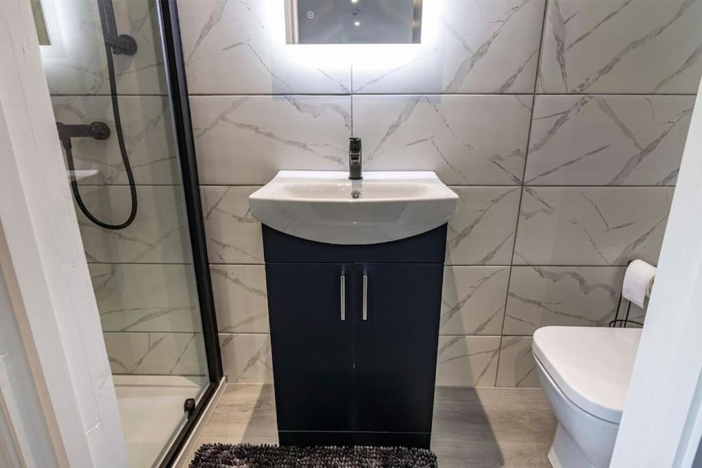 Photo of Bathroom in Long Eaton