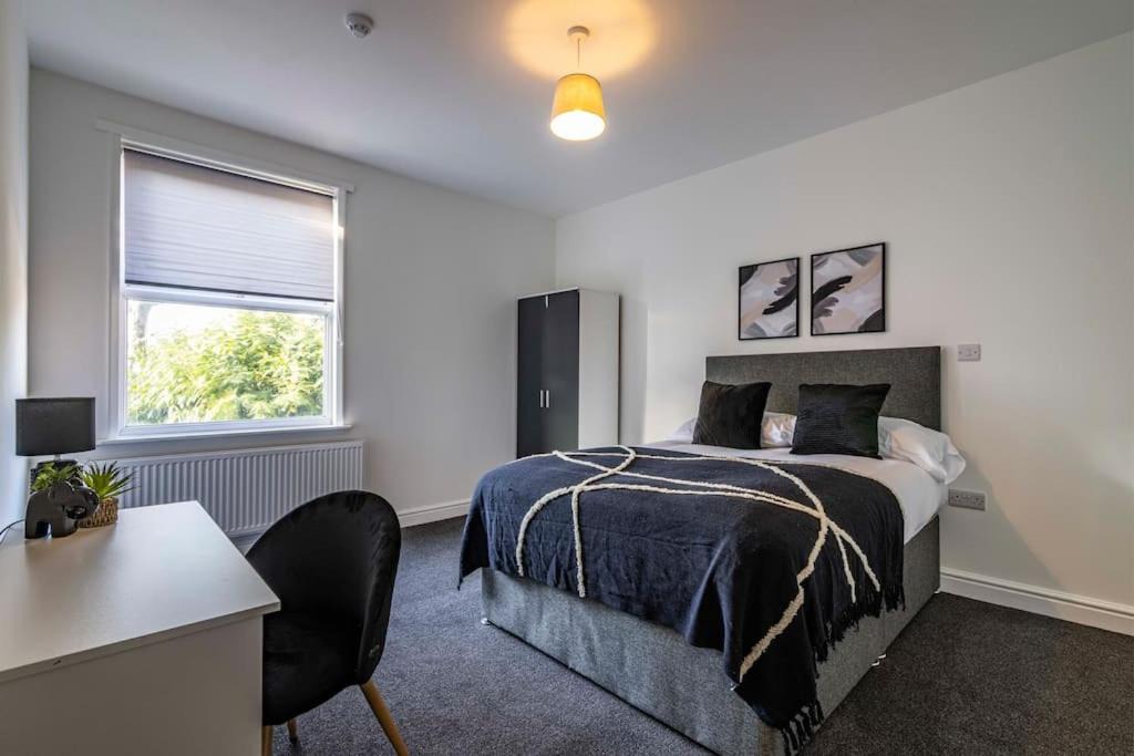 Photo of Bedroom in Long Eaton