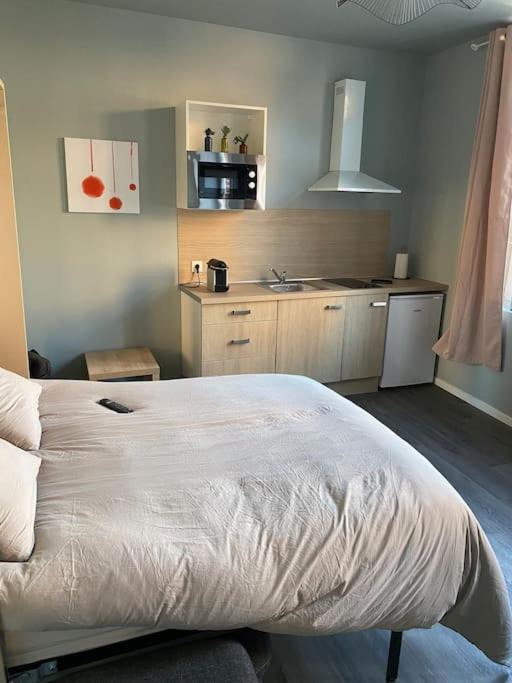 Photo of Bedroom in Cambrai