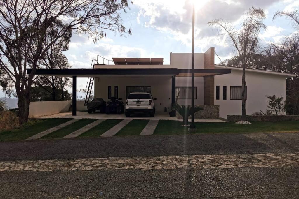 Photo of Buildings in Ixtapan de la Sal