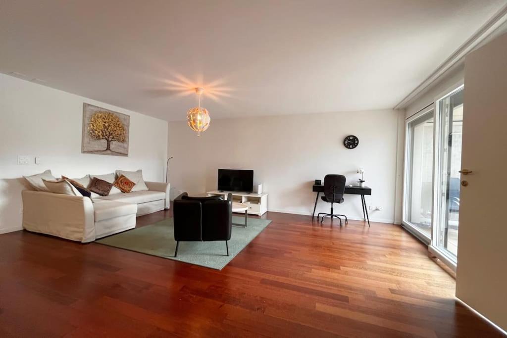 Photo of Livingroom in Montreux City Centre