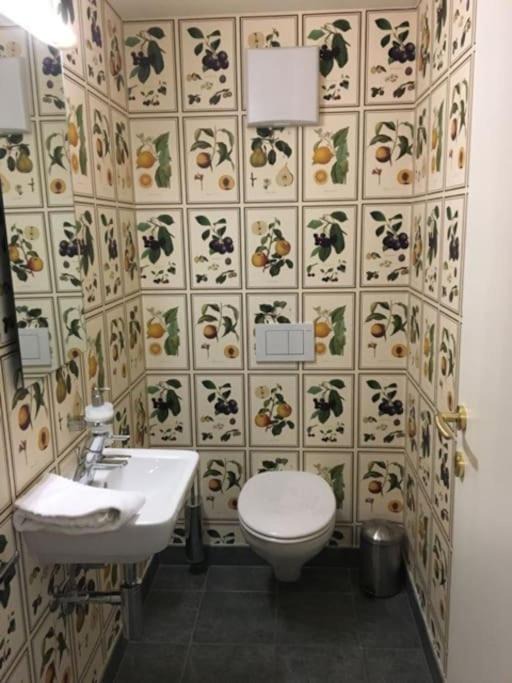 Photo of Bathroom in Montreux City Centre