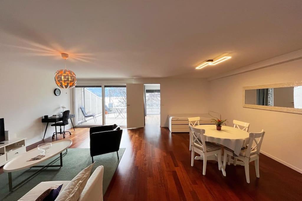 Photo of Livingroom in Montreux City Centre