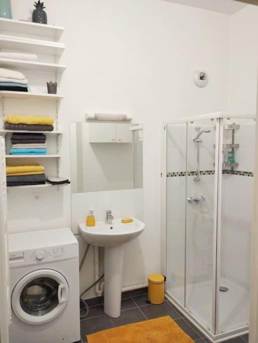 Photo of Bathroom in Carrieres-sous-Poissy