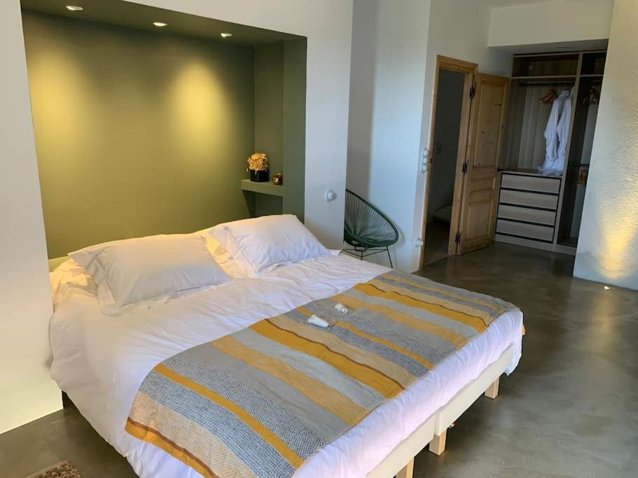 Photo of Bedroom in Sari-Solenzara