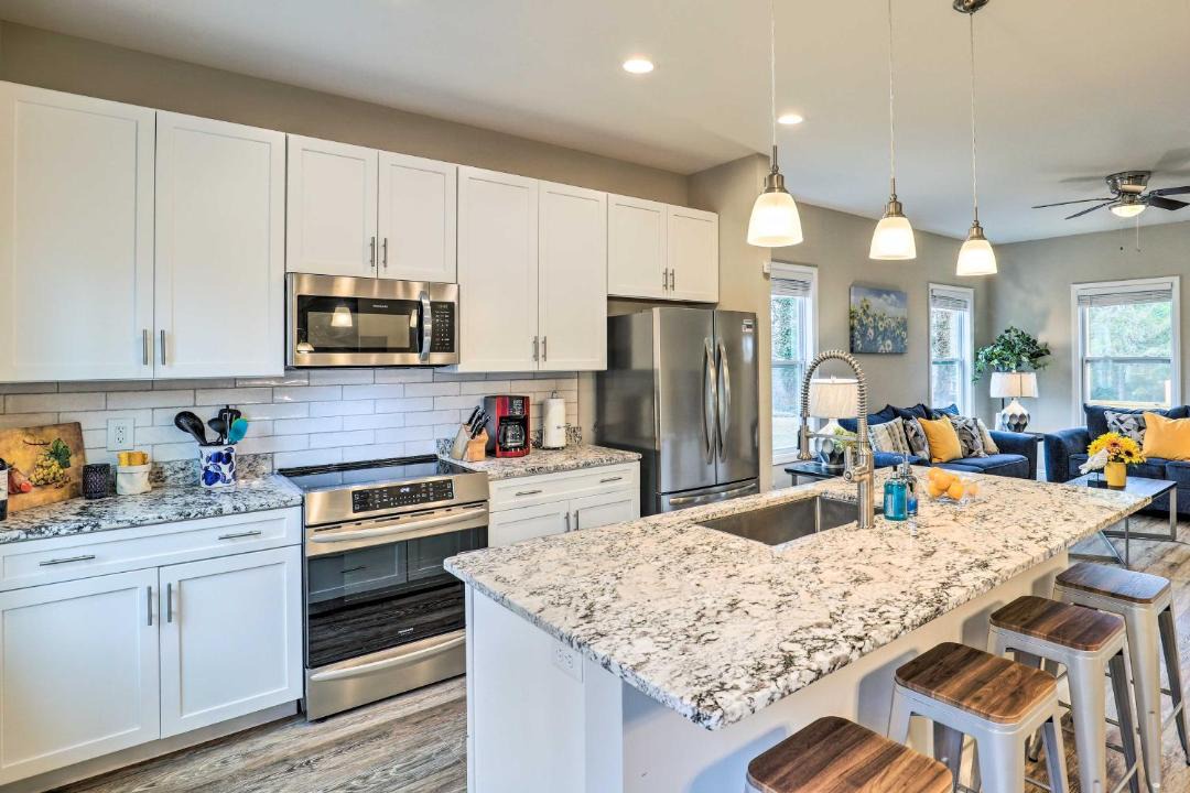Photo of Kitchen in Candler