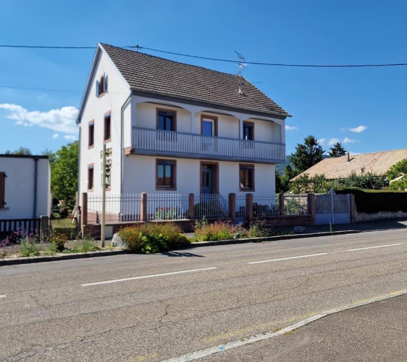 Photo of Buildings in Issenheim