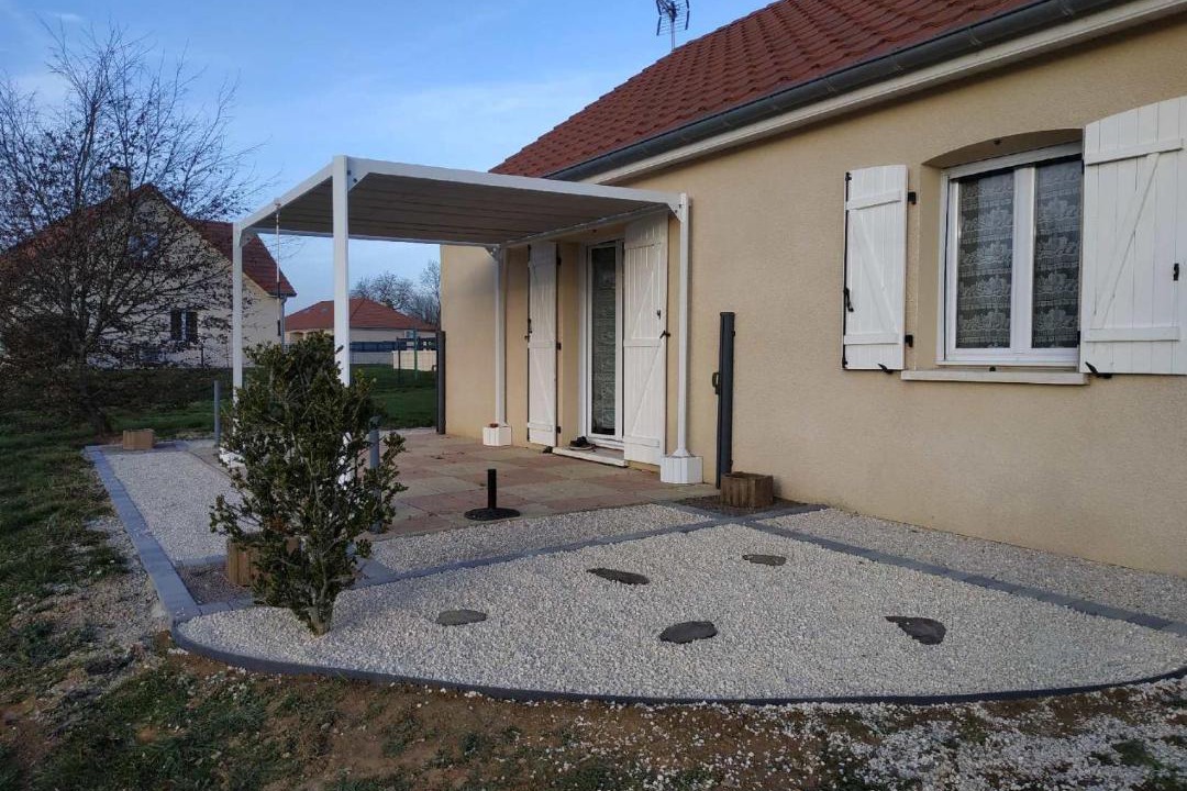Photo of Buildings in Champsevraine