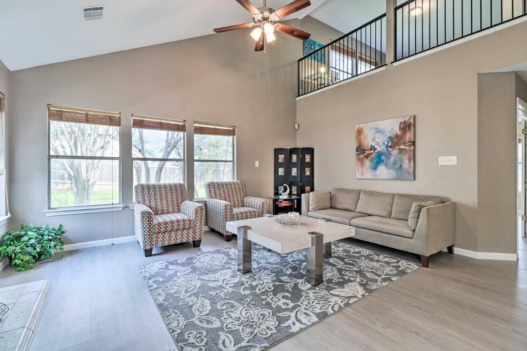 Photo of Livingroom in Bratton Park