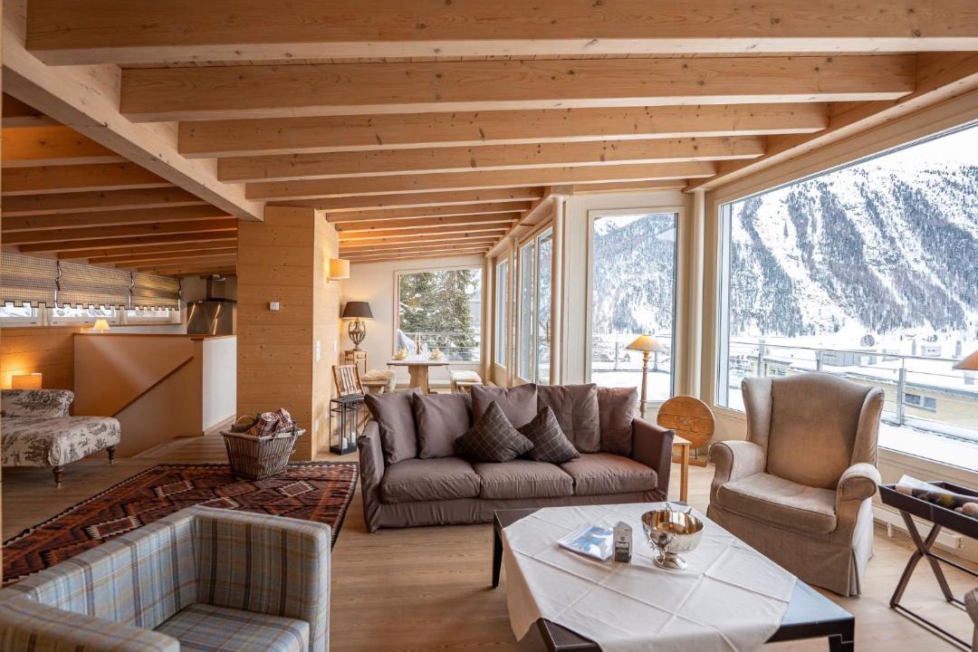 Photo of Others in Samedan