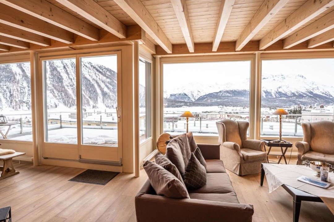 Photo of Others in Samedan