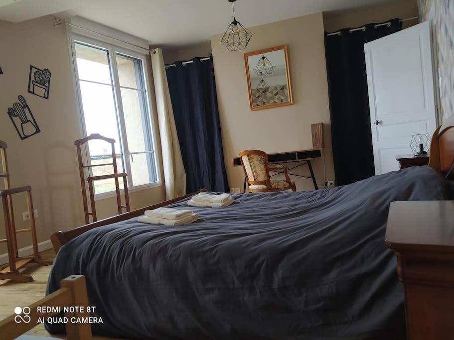Photo of Bedroom in Marolles-sous-Lignieres
