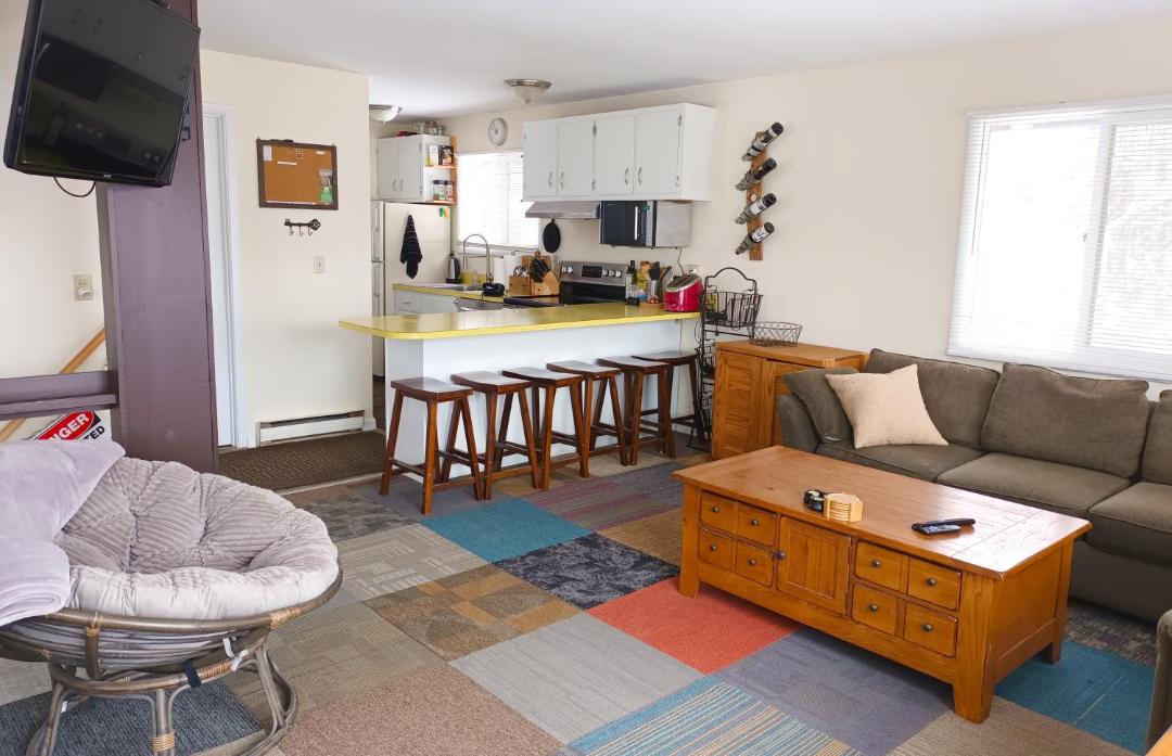 Photo of Others in Hunter