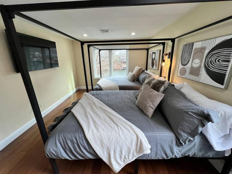 Photo of Bedroom in Hopatcong