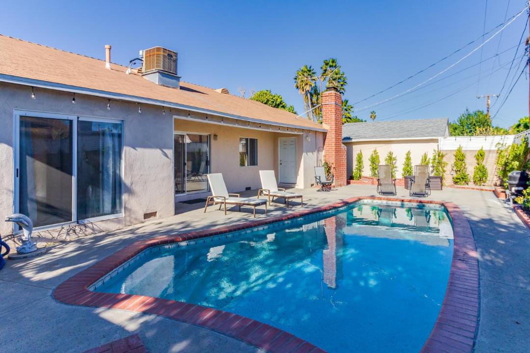 Photo of Outdoor in Reseda