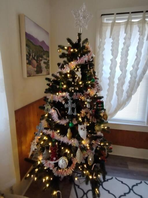 Photo of Livingroom in Cuyahoga Falls