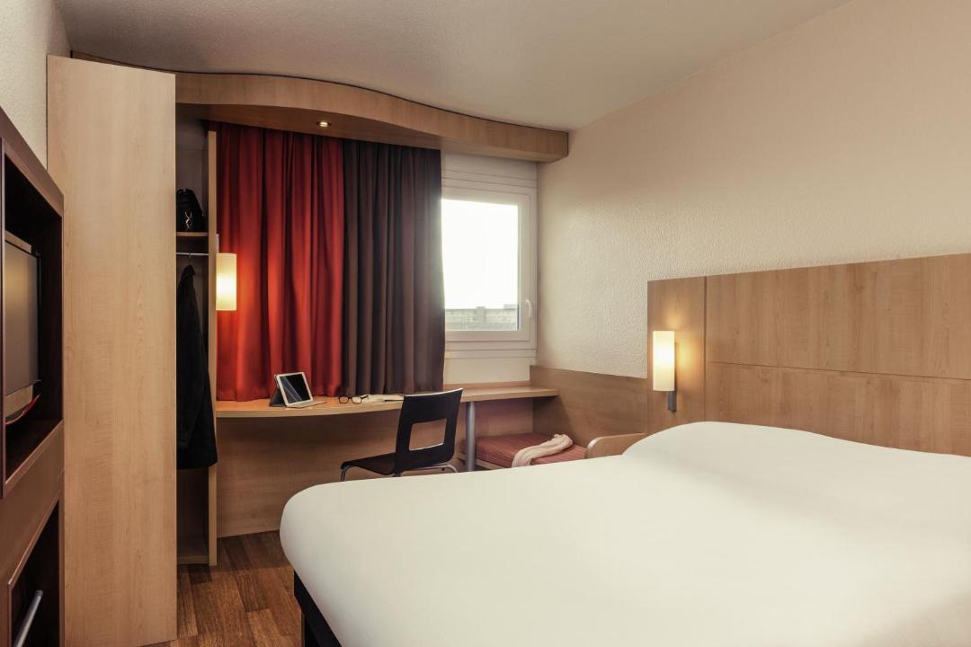 Photo of Bedroom in Epinay-sur-Seine