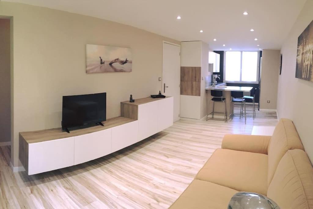 Photo of Livingroom in Lalande-Grand Selve